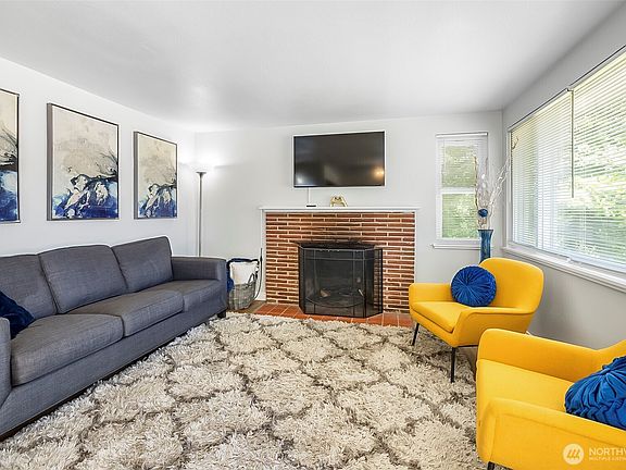 4th image of 9201 36 Avenue S