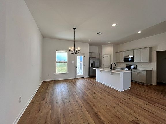 Photos are of similar floor plan with similar finishes, actual home my vary slightly