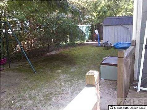 1st image of 192 Stratford Pl
