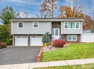 117 E Elmwood Dr, South Plainfield, NJ 07080