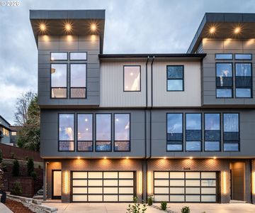 2425 N R St, Washougal, WA, 98671
