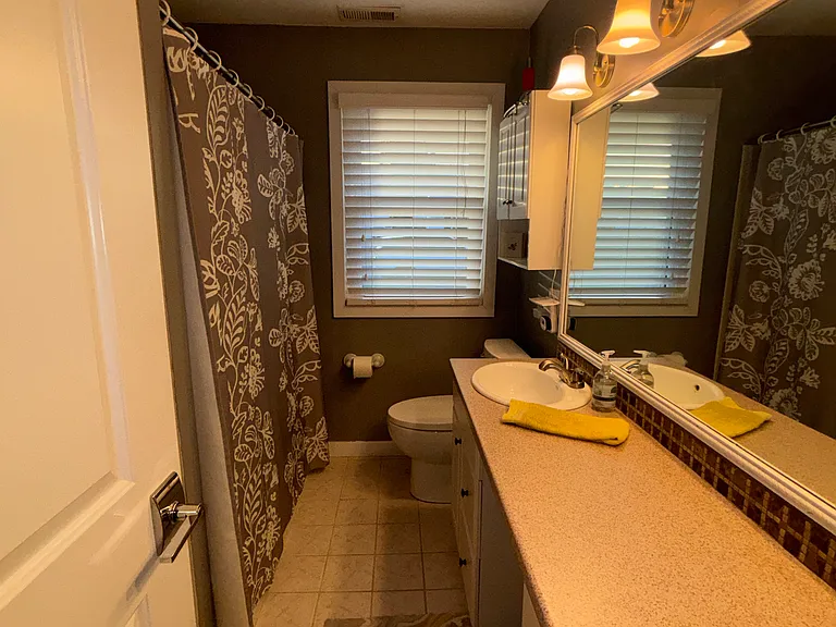 2909 Crafton Dr — Photo 28