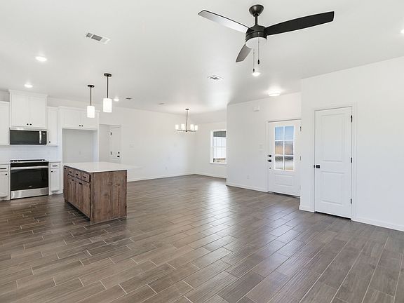 3rd image of 248 Yawney Dr