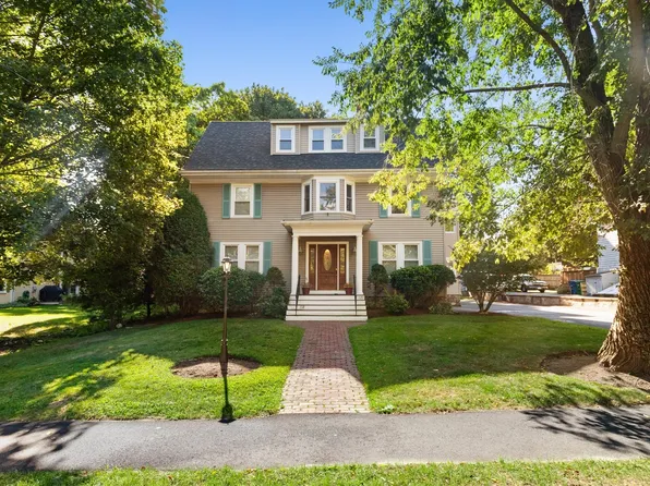 118-120 Prescott St, Reading, MA 01867