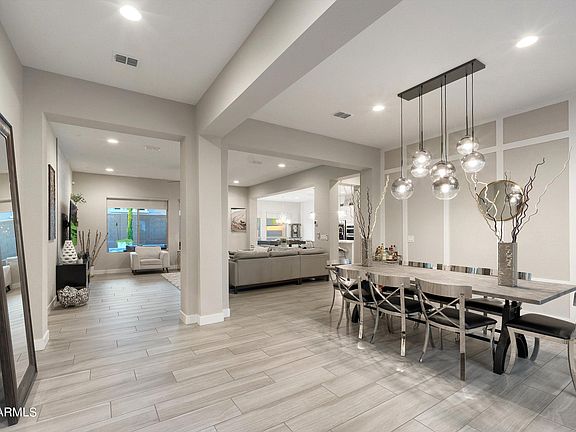 5th image of 3004 E LOS GATOS Drive