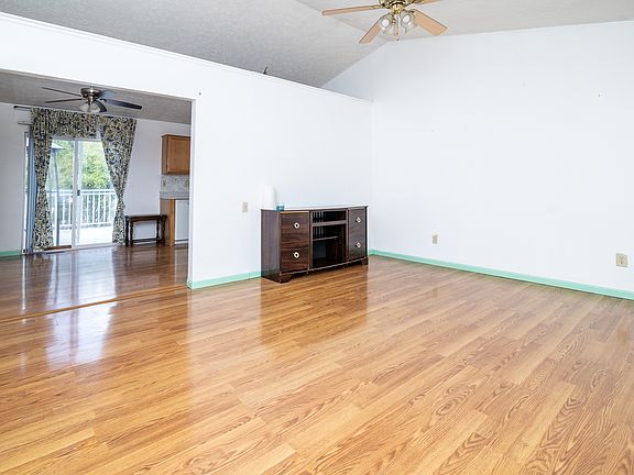 5th image of 5512 Longworth Dr