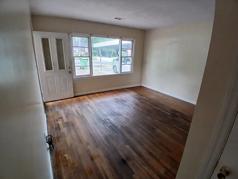 4213 Swann St — Photo 7