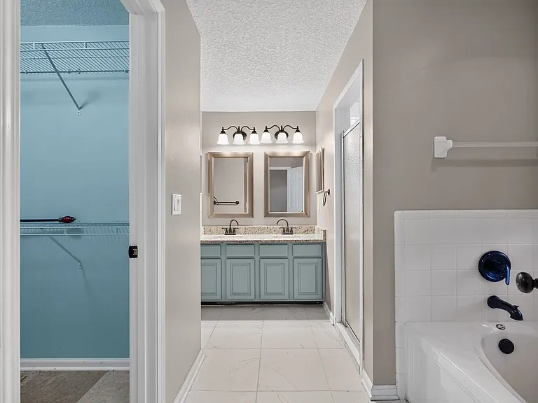 863 Timberjack Ct — Photo 18