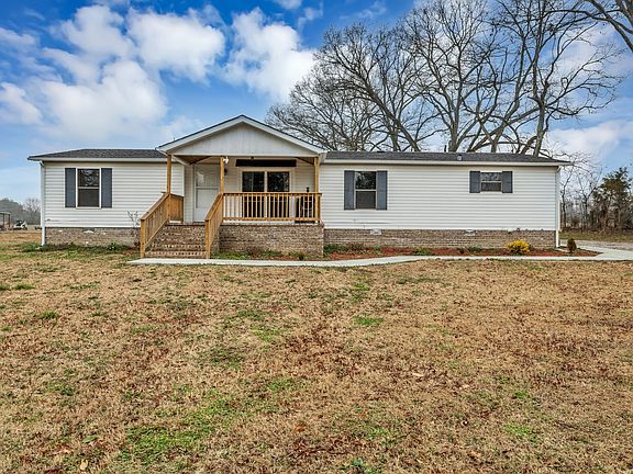 2nd image of 830 Calls Rd