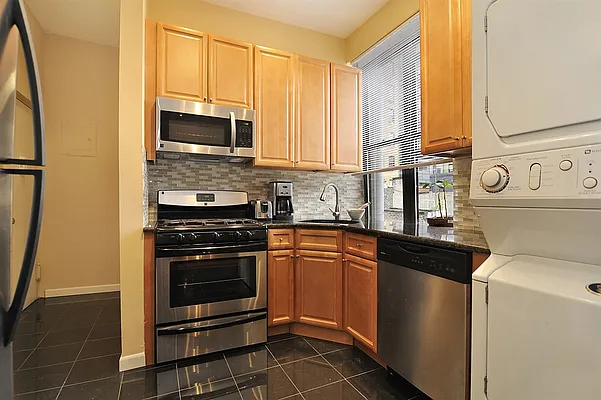 Sold by Corcoran | media 2