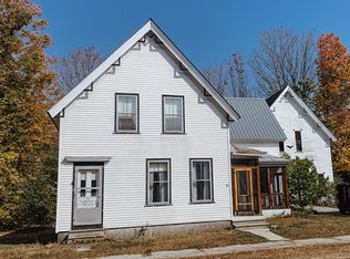 11 School St, Porter, ME 04068