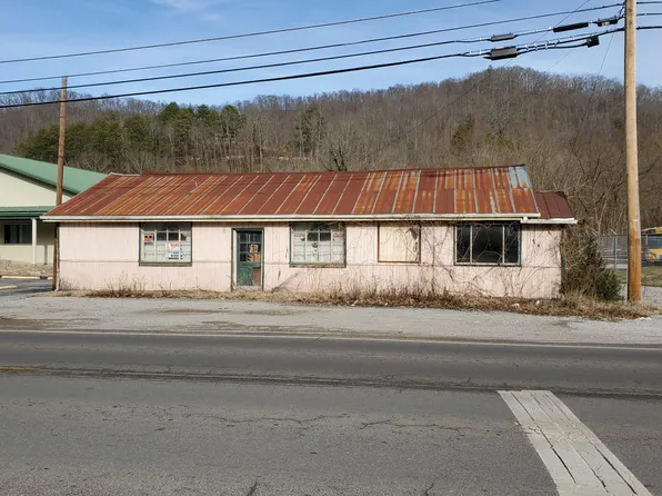 9775 Highway 122, Mc Dowell, KY 41647