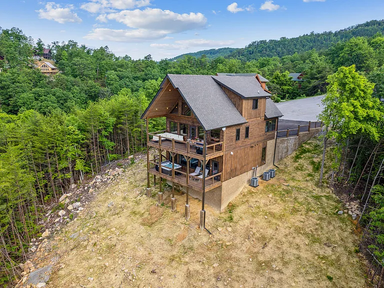 4302 Covered Wagon Rd — Photo 61