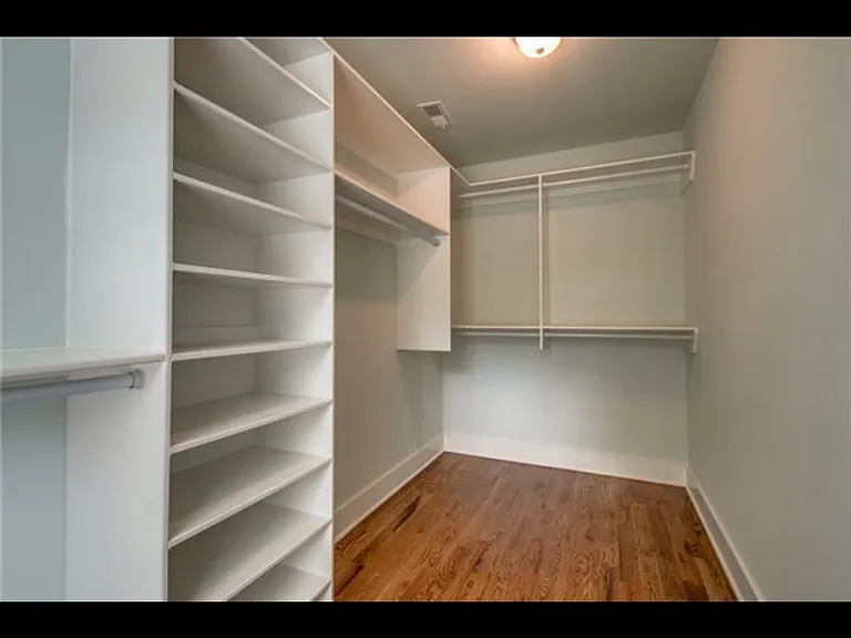 5312B Indiana Ave — Photo 11