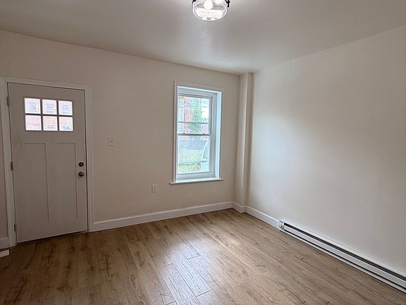 3rd image of 536 N Brick St