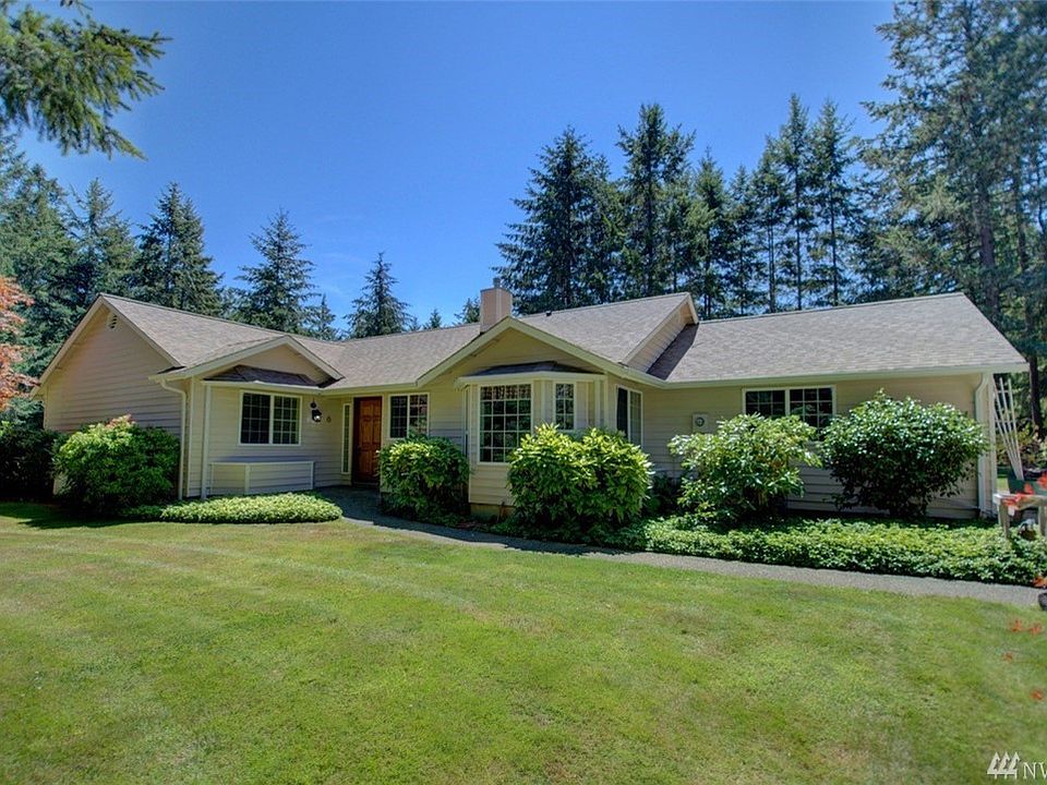 1st image of 5913 78th Ave NE