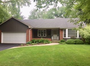 216 Tamarack Ave, Naperville, IL 60540