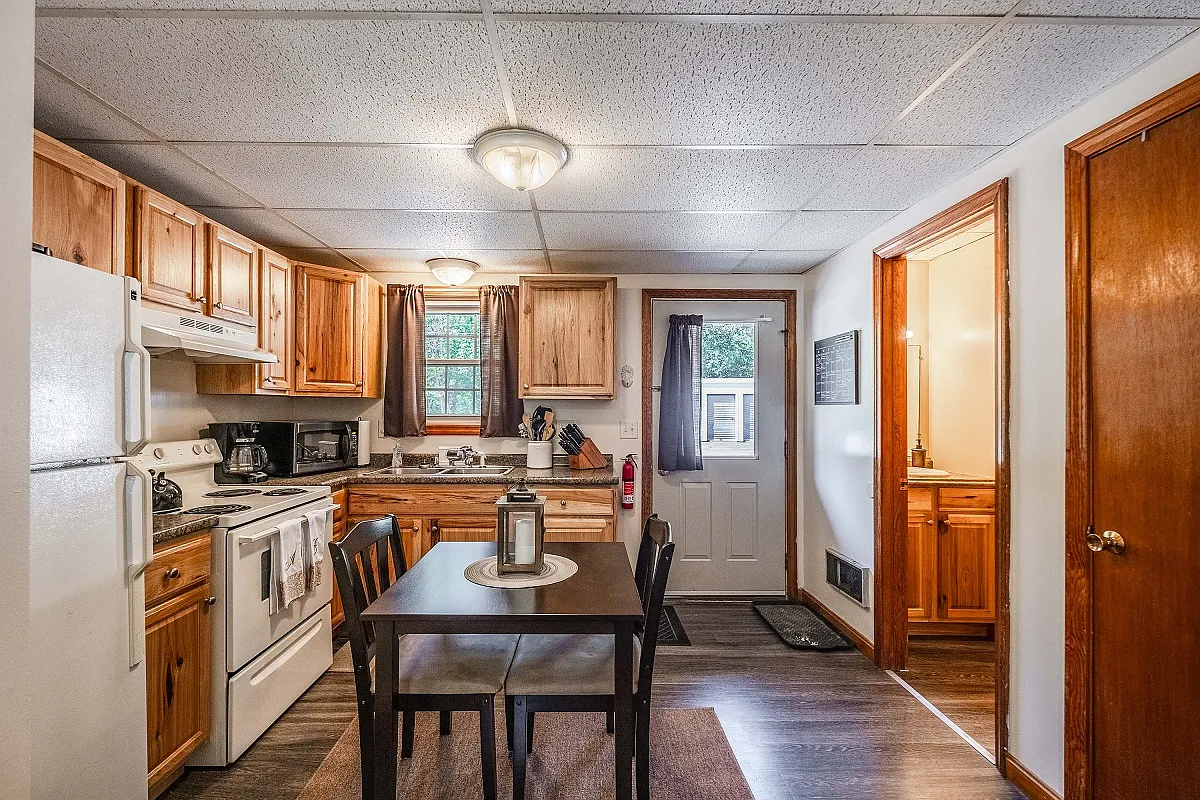 Summerhaven Apartments — Photo 4