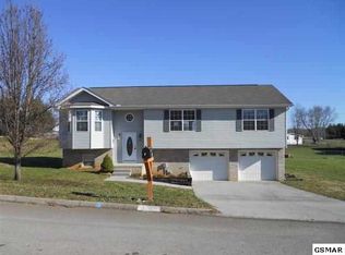 104 Golden Rod Dr, Seymour, TN 37865