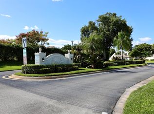 12726 Spinnaker Ln, Wellington, FL 33414