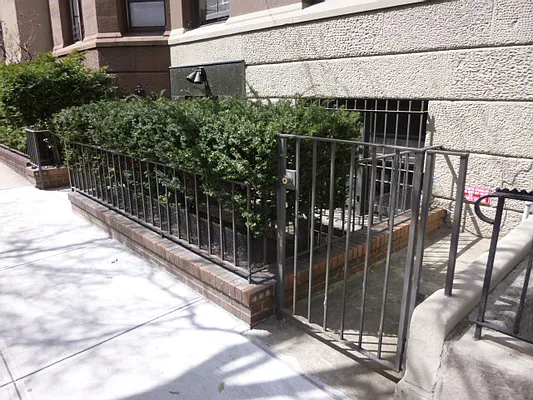 Rented by JK Dansar Corp | media 5