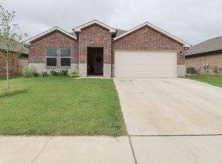 2012 S 16th St E, Broken Arrow, OK 74012