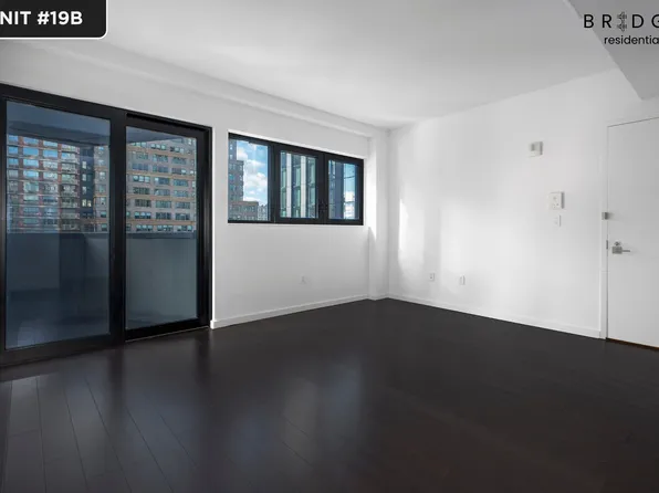 7 East 30th Street image 9 of 15