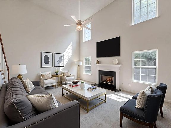 2nd image of 2287 Silver Maple Cir