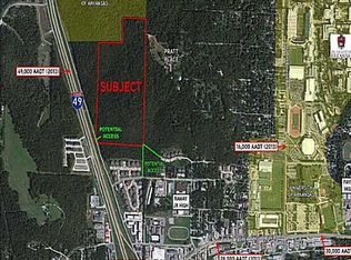 Futrall & Stone Dr, Fayetteville, AR 72703