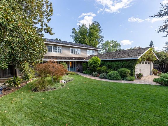 2nd image of 19247 Harleigh Dr