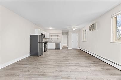 3rd image of 245 S 2nd St #6