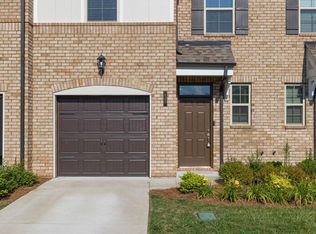 125 Bluestem Ct, Lebanon, TN 37090