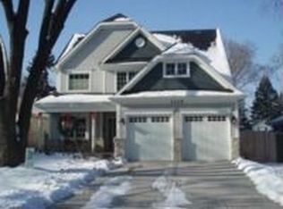 1335 N Main St, Naperville, IL 60563