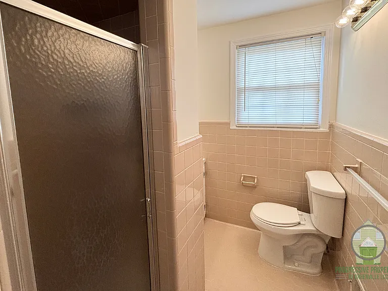 106 Princeton Ave — Photo 14