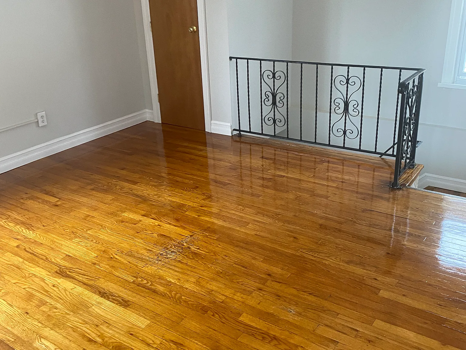3 bed, $3,300 — Photo 2