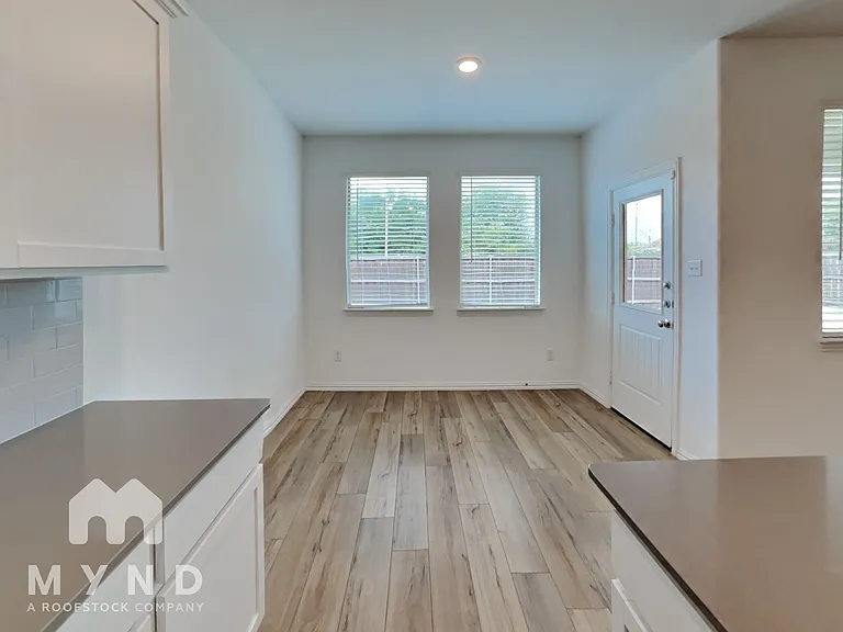 4900 Parrington Dr — Photo 12