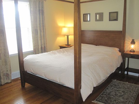 Main floor Bedroom 1
