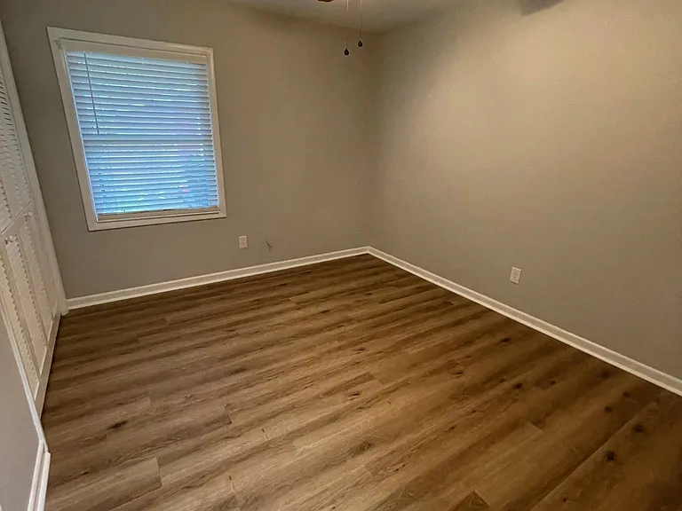 2113 Wimbledon Dr — Photo 15