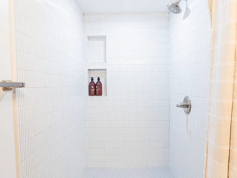 7816 Rosewood Ln — Photo 15