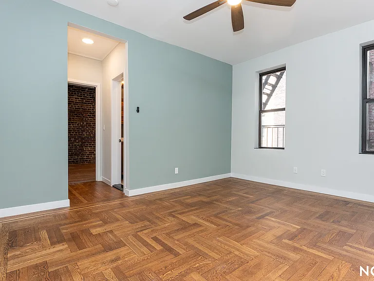 66-10 Grand Ave #C4 — Photo 5