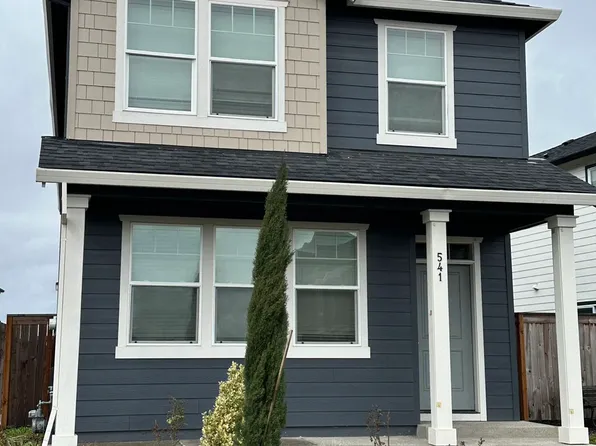 541 Stoller St, Woodburn, OR 97071