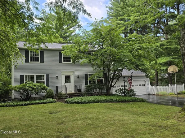 2517 Antonia Drive, Niskayuna, NY 12309