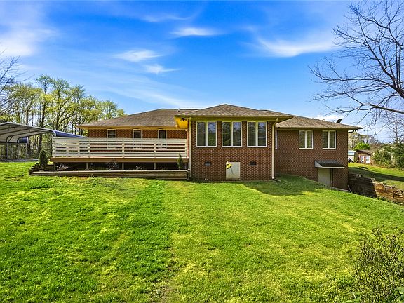3rd image of 230 Christy Ln