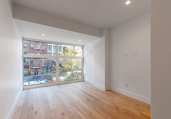 2nd image of 84 2nd Ave #23
