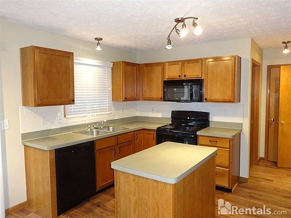5th image of 1215 Tannic St