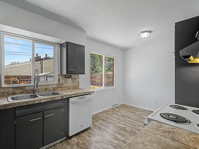 6675 W Arizona Ave — Photo 11