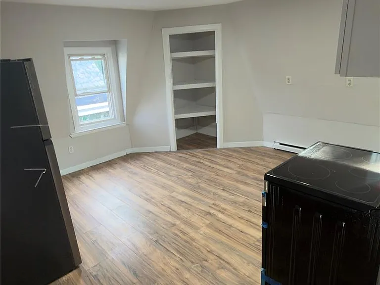 94 Garden St #3 — Photo 8