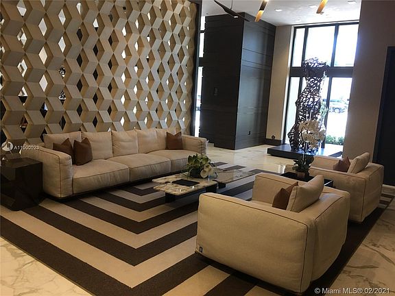 2nd image of 301 Altara Ave #635