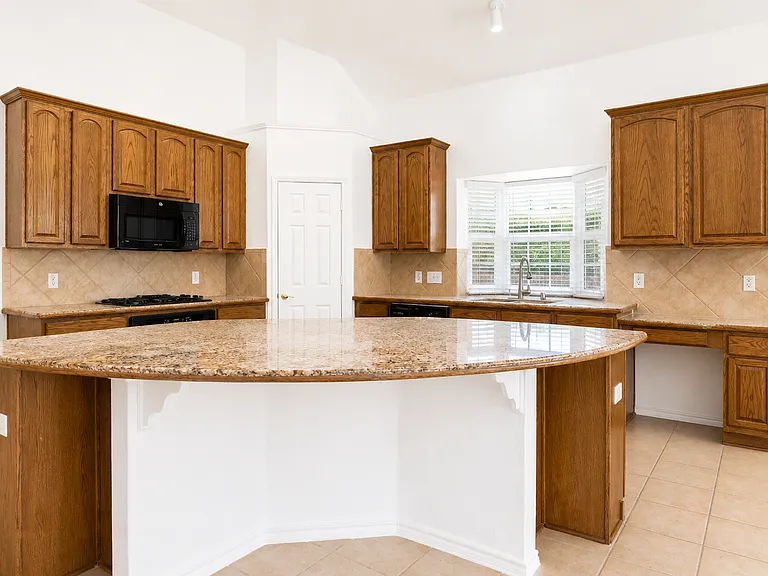 10057 Wyndbrook Dr — Photo 53