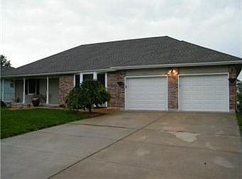 1st image of 808 SW Hereford Dr